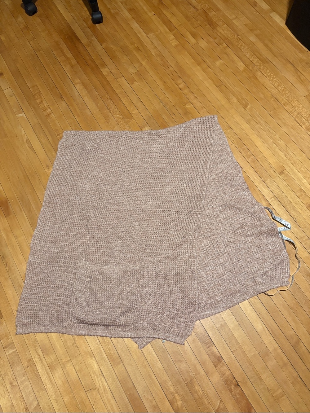 Soft Knit Wrap Scarf with Pockets in Blush Pink